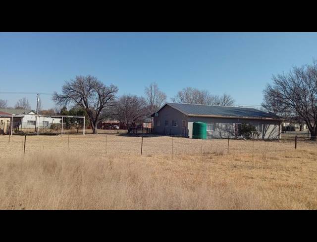 3 BEDROOM HOUSE FOR SALE IN CLOCOLAN